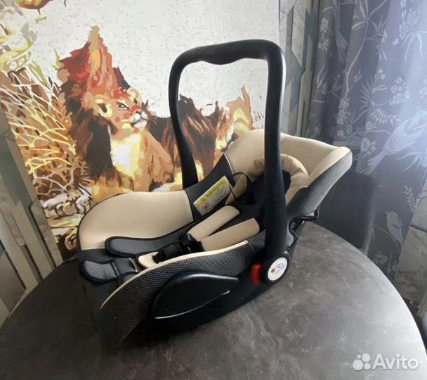 Детское автокресло