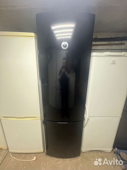 Холодильник черный gorenje