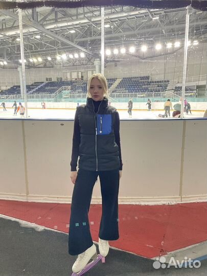 Тренер по фигурному катанию