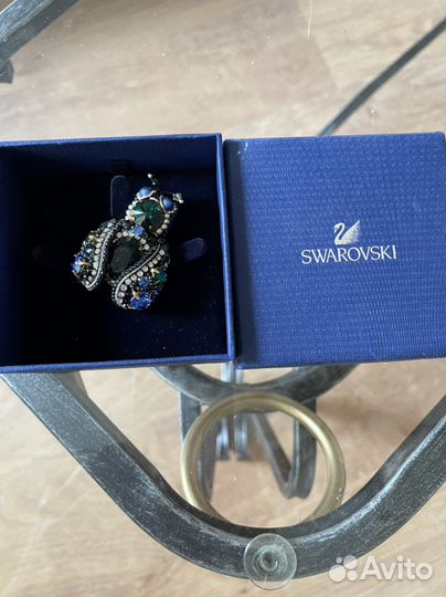 Swarovski брошь