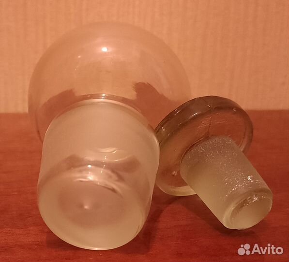 Крышки стеклянные для графина разные продаю