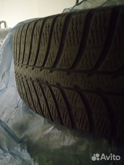 R17 Kumho 722 225/60, PCD 5x114.3 DIA 67.1