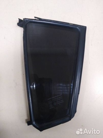 Стекло двери задней левой форточка Mazda Mazda 3 B