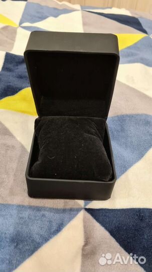 Коробка для часов и украшений