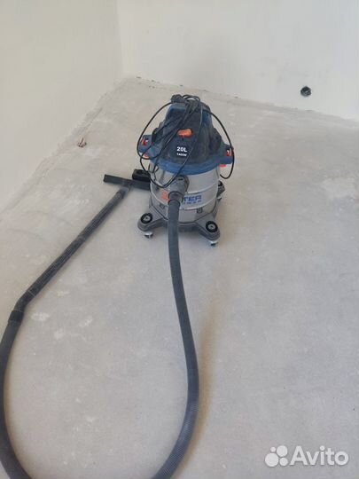 Строительный пылесос dexter