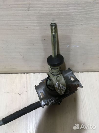 Кулиса переключения МКПП Ауди A6 C4