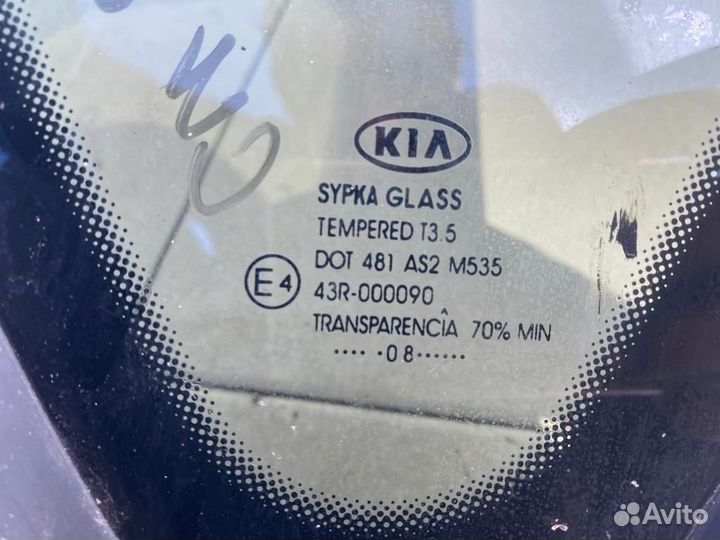Стекло треугольник заднее правое Kia Ceed (ED)