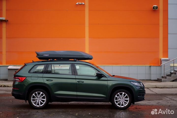 Автобокс Cybort F1 (410л) черный быстросъемный