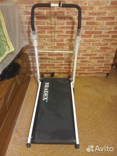 Беговая дорожка новая