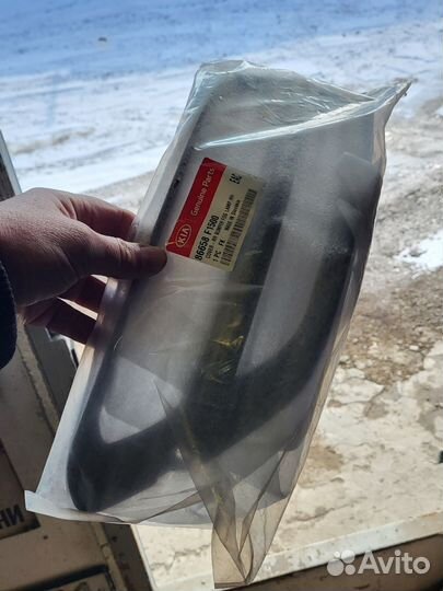 18-22 Спортейдж Накладка бампера правая Sportage