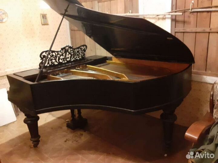 Рояль кабинетный F Muhlbach