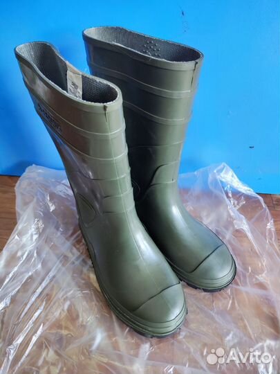 Сапоги резиновые мужские 42р новые