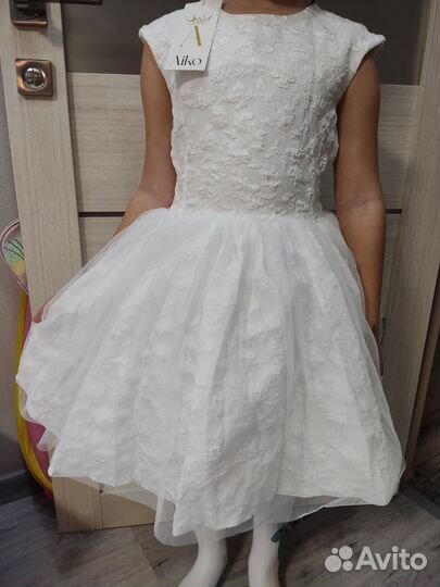 Новые платья праздничные 4-8 лет с пышной юбкой