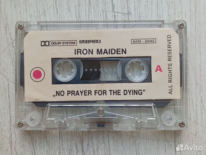 Аудиокассета iron maiden вез обложки