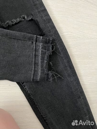 Джинсы stradivarius