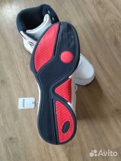 Кроссовки мужские 45 размера новые