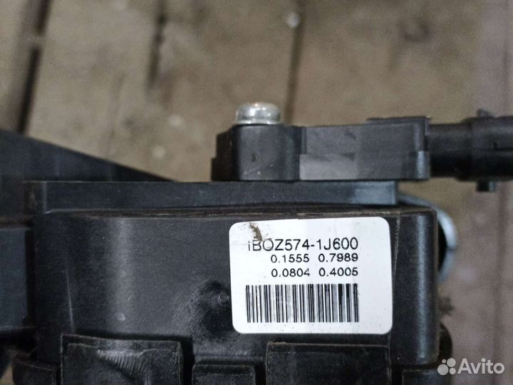 Педаль газа hyundai solaris