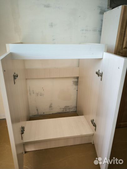 Мойка и тумба