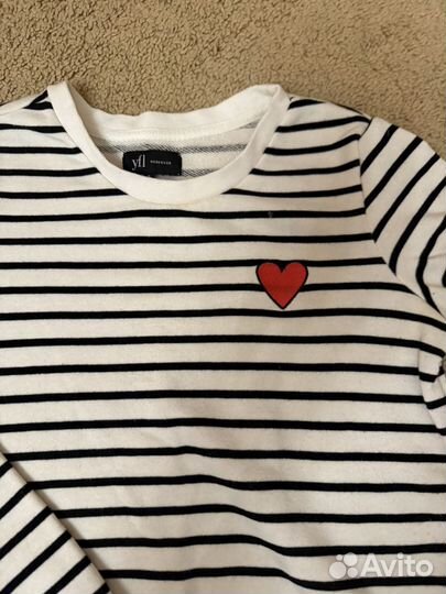 Саитшот в полоску с сердцем Reserved