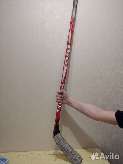 Клюшка хоккейная правый хват бу