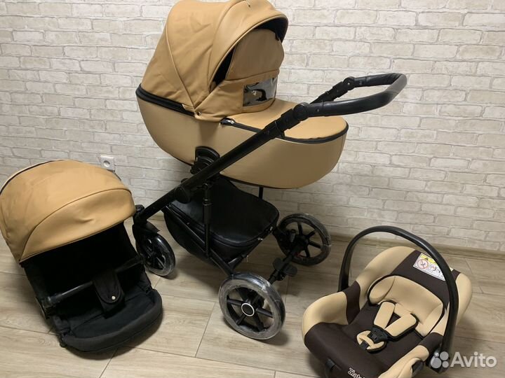 Riko как новая 3/1 или 2/1 легкая, кожа