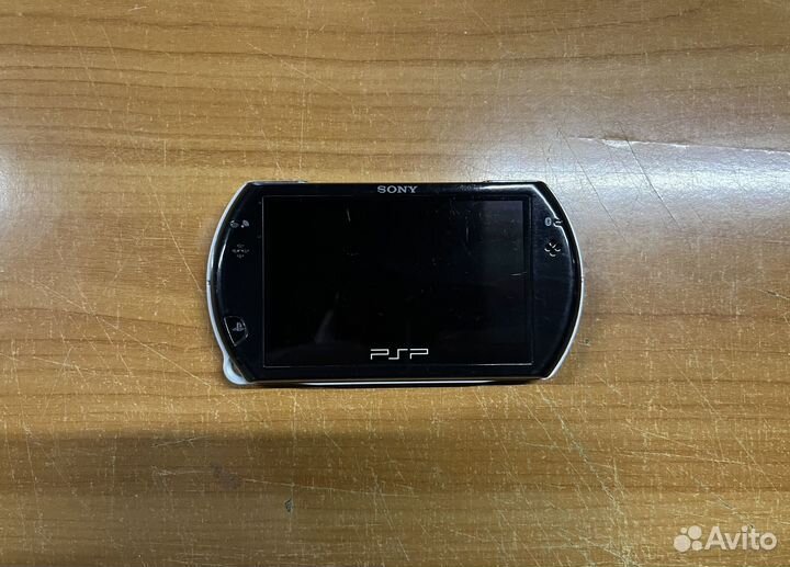 PSP PlayStation Portable Go N1008