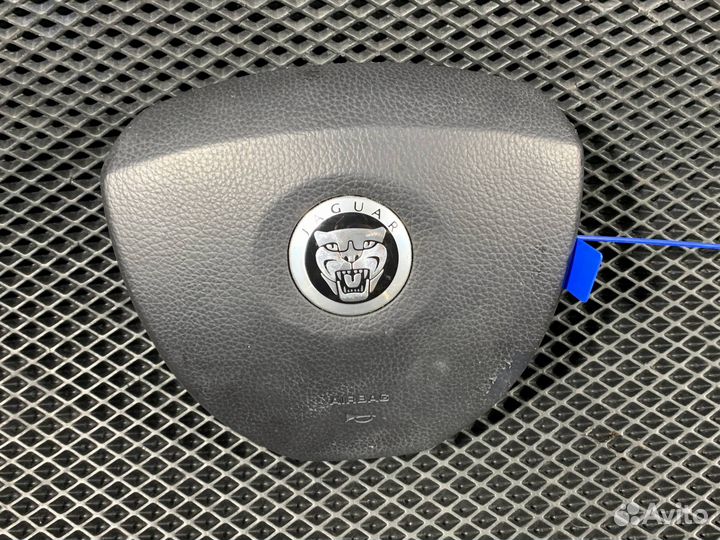 Подушка безопасности водителя Jaguar XF X250 2010