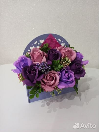 Букет-комплимент из мыльных роз