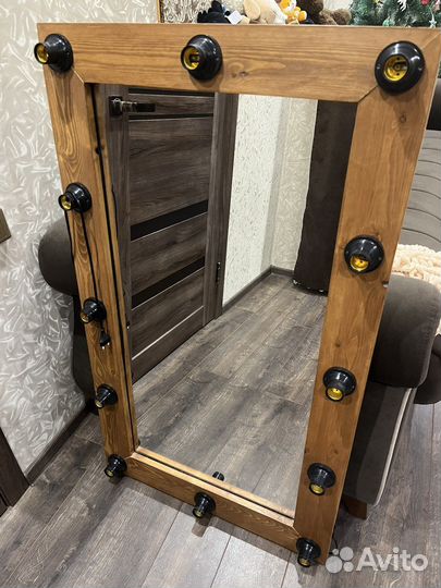 Гримерное зеркало