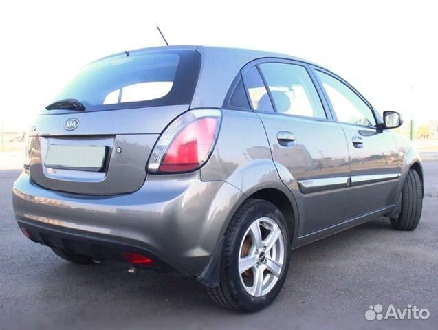 Kia Rio 1.4 AT, 2010, 103 000 км