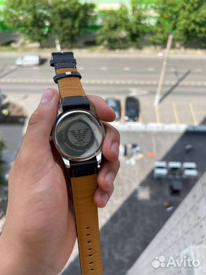 Часы emporio armani