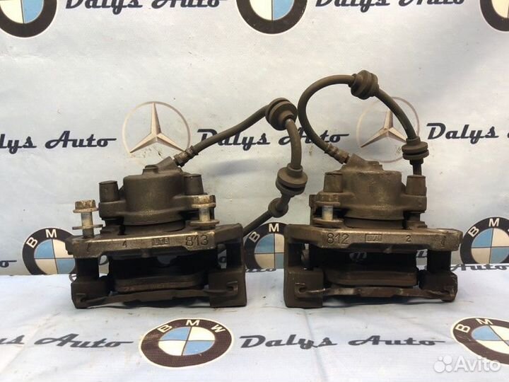 Суппорта передняя Bmw 320I E90 N46B20 2007Г. Март