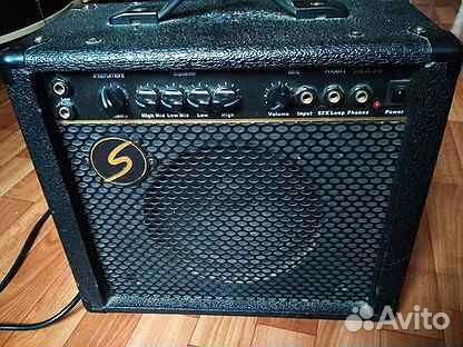 Басс Гитарный комбоусилитель 30 ватт