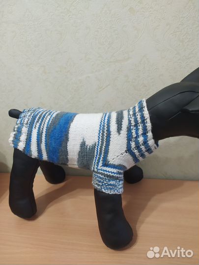 Вязаный свитер на собаку