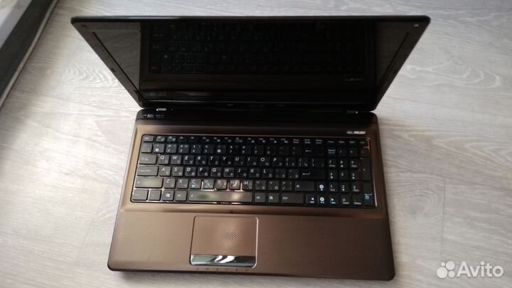 Asus X52DE