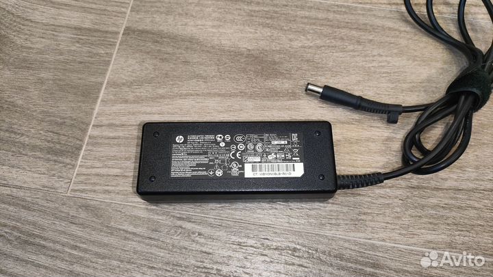 Зарядные устройства для ноутбуков