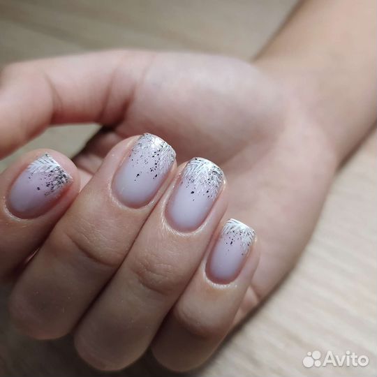 Маникюр, наращивание ногтей