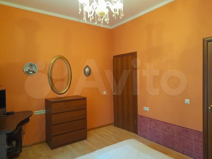 2-к. апартаменты, 98 м², 2/5 эт.
