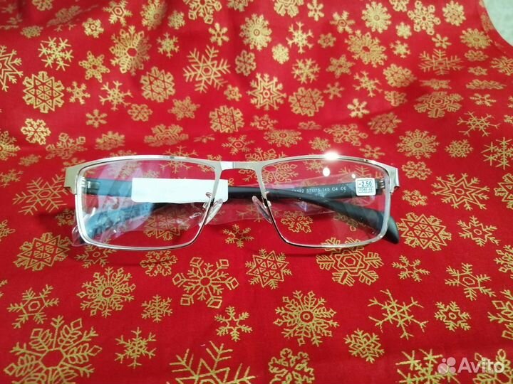 Очки для зрения. -2.5