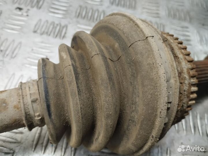 Привод левый Chery Tiggo t11 FL 1.8 2wd