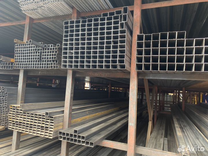 Профильная труба 40х20х2 мм