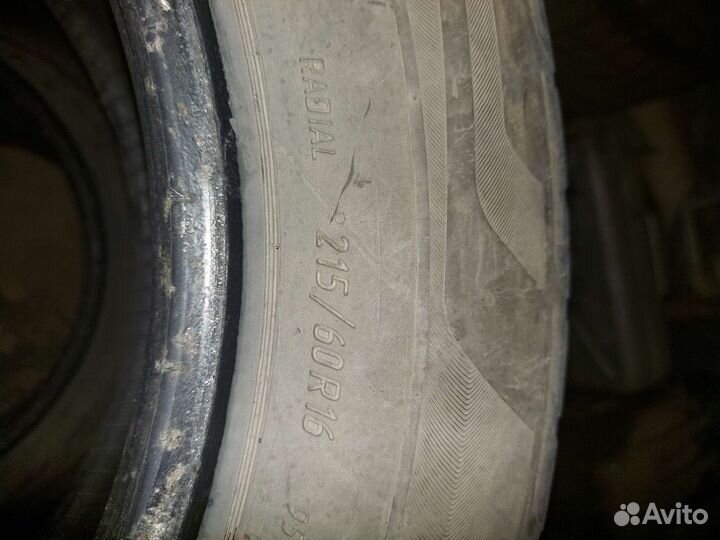 Viatti Strada Asimmetrico 215/60 R16