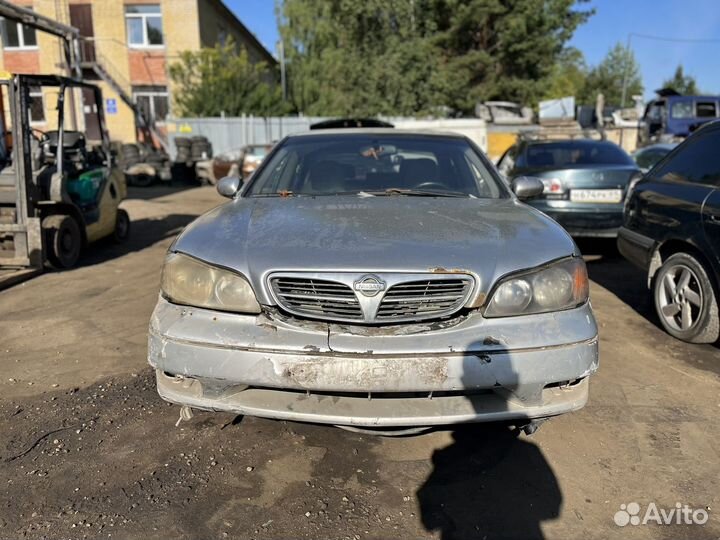 Капот Nissan Maxima A33 дефект