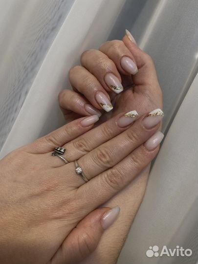 Маникюр с покрытием гель-лаком