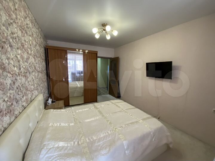 3-к. квартира, 67,6 м², 1/2 эт.