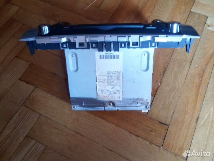 Головное устройство Тойота Камри