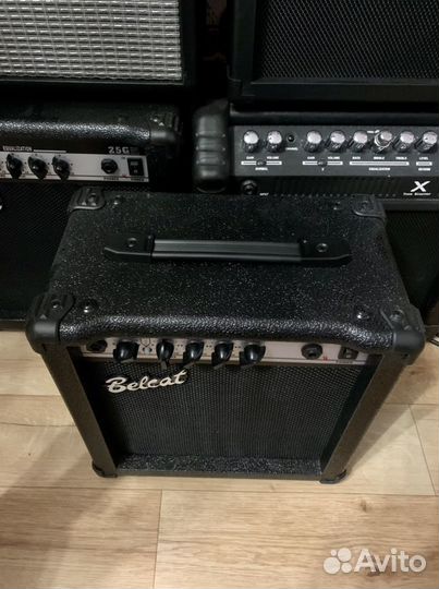 Электрогитара + Комбоусилитель (комплект)