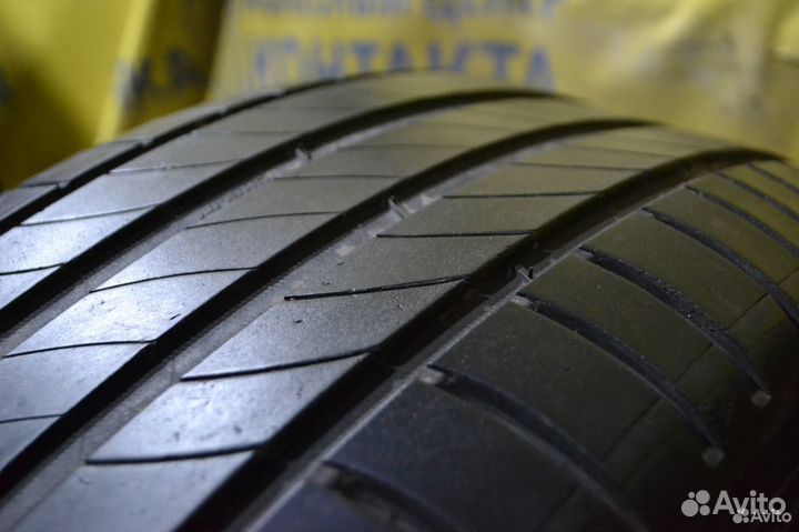 Michelin Primacy 4 235/55 R17