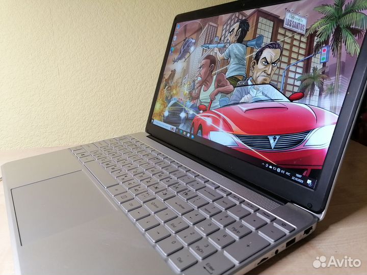 Мощный ноутбук Full HD/8gb/SSD