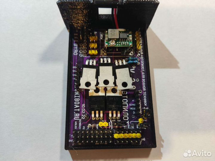 Автопилот для прикормочного кораблика UniBoat